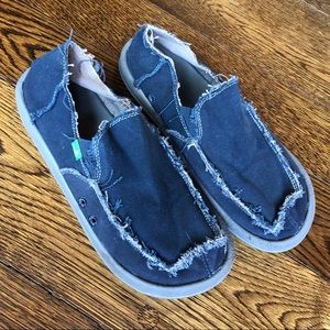 Sanuk mens Vagabond loafers size 9m